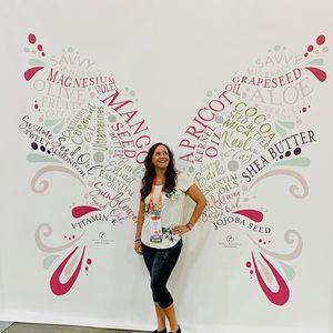 Meet your Posher, Cheris